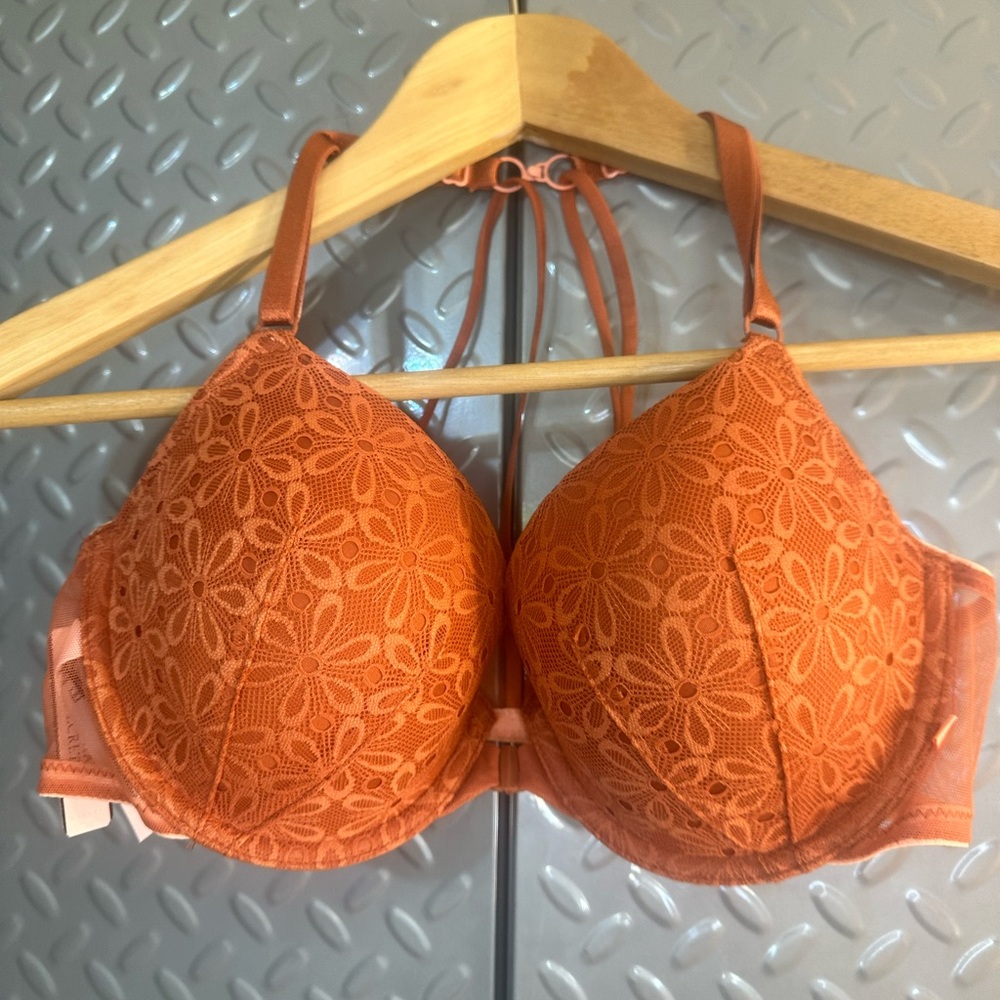 NWT Victoria's Secret Orange Floral Lace Bra